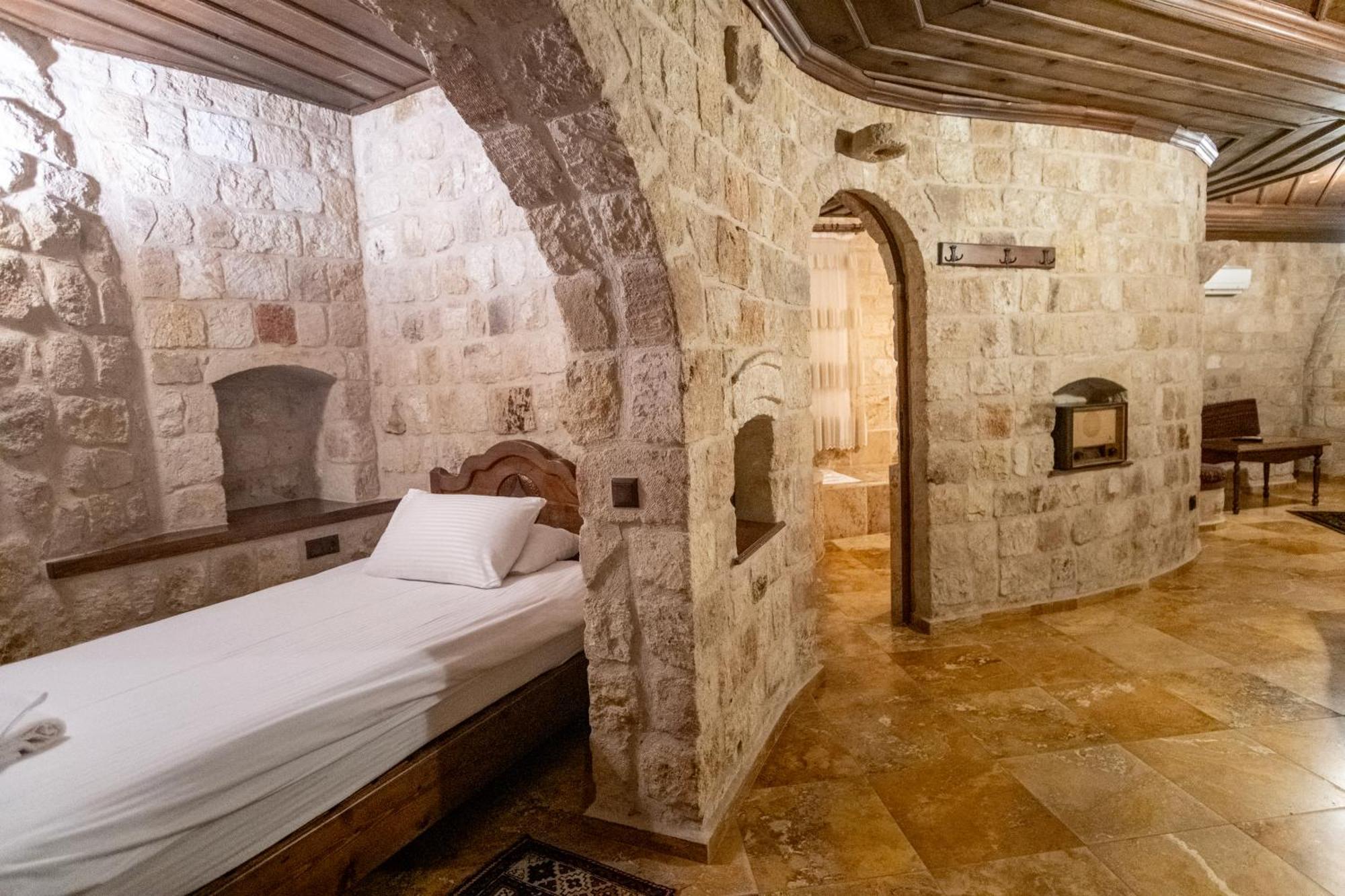 Kemerhan Cave Suites Urgup Exterior photo